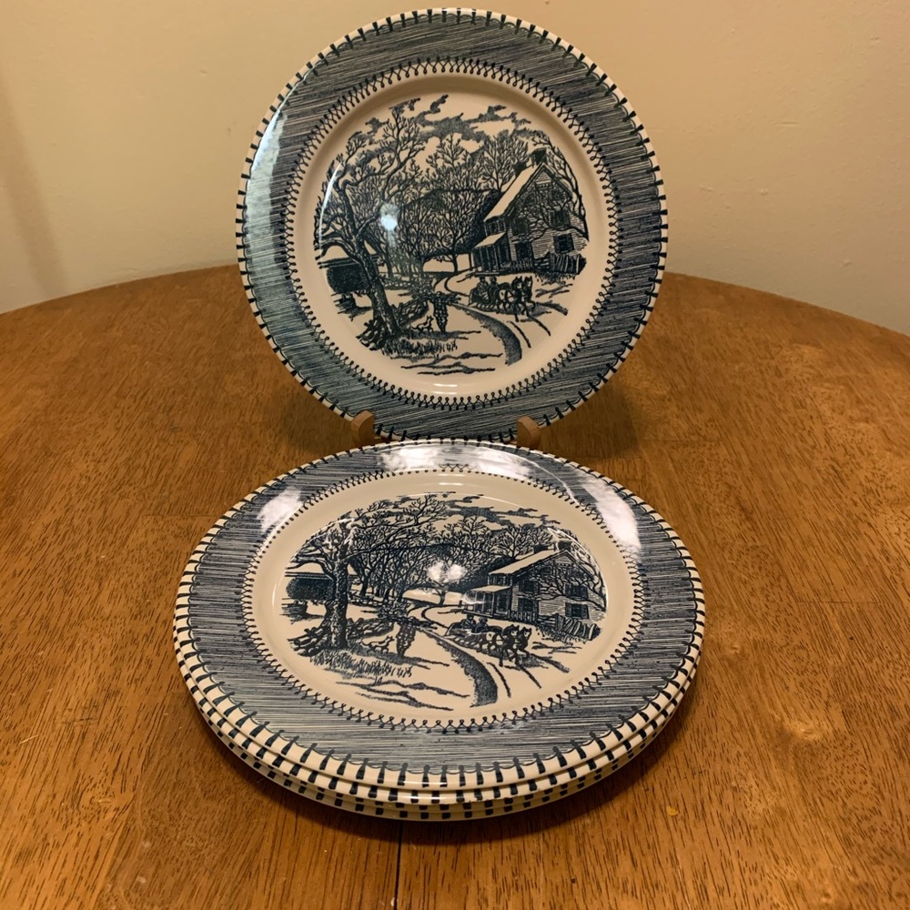 Navy blue picture plate set